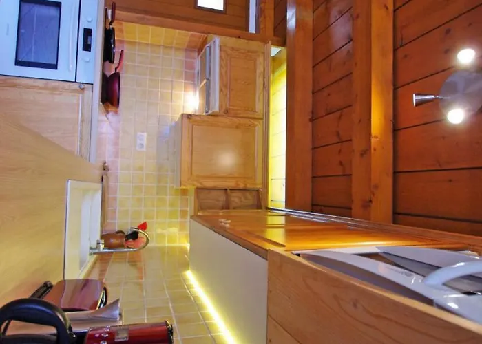 L'echayer - Pour 12 Personnes Mae-3285