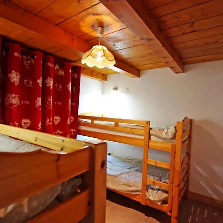 L'echayer - Pour 12 Personnes Mae-3285