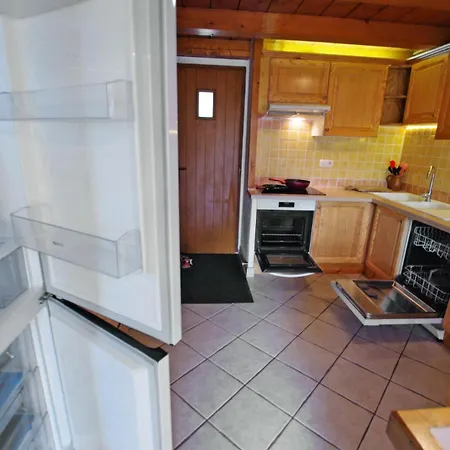 L'echayer - Pour 12 Personnes Mae-3285