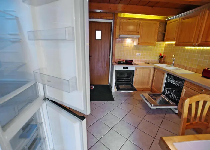 L'echayer - Pour 12 Personnes Mae-3285