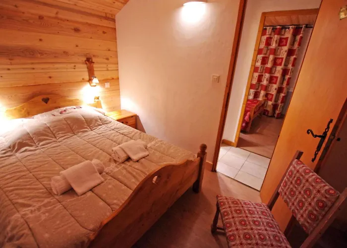 L'echayer - Pour 12 Personnes Mae-3285